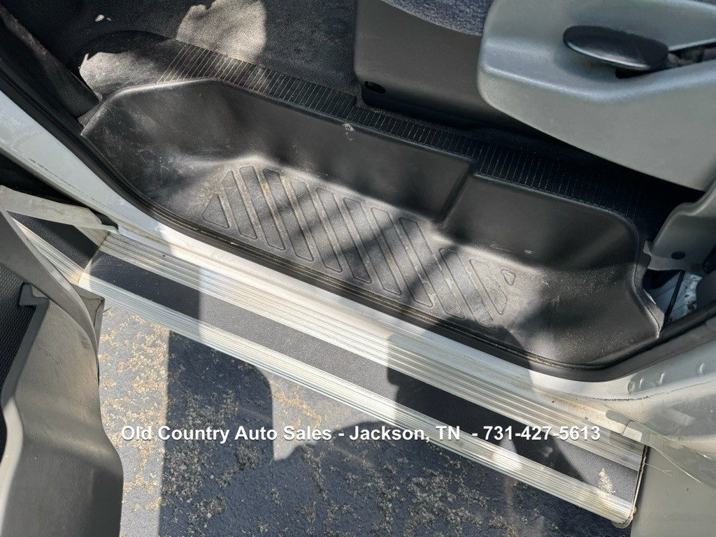 2006 Ford Econoline Image 15