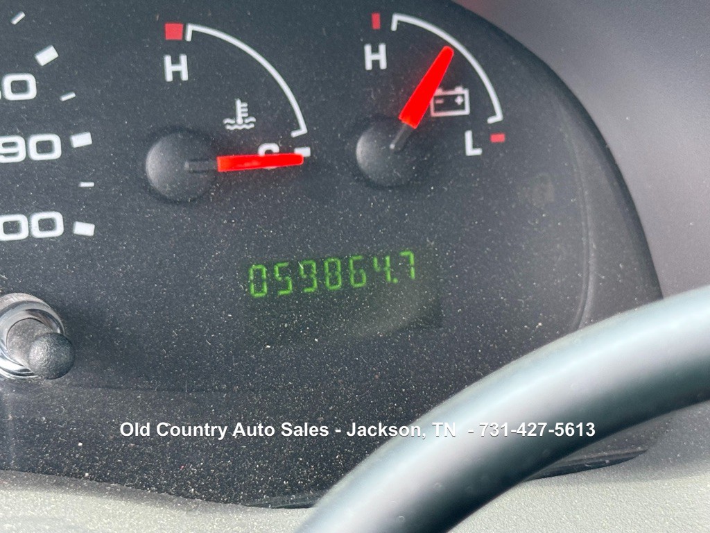 2006 Ford Econoline Image 20