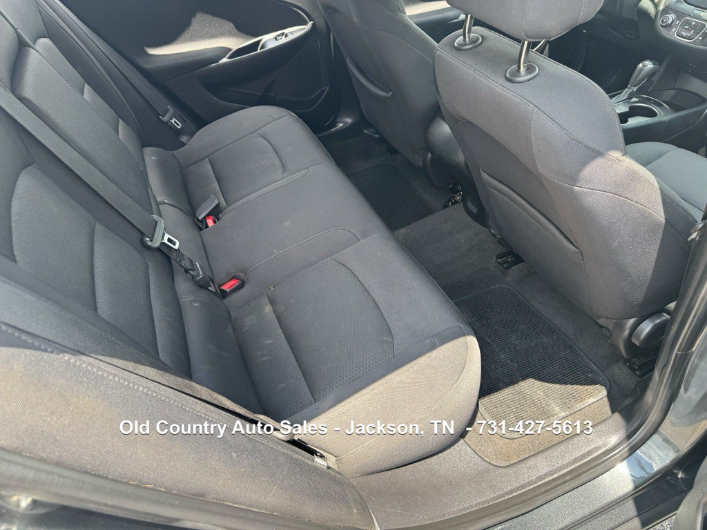 2018 Chevrolet Malibu Image 13