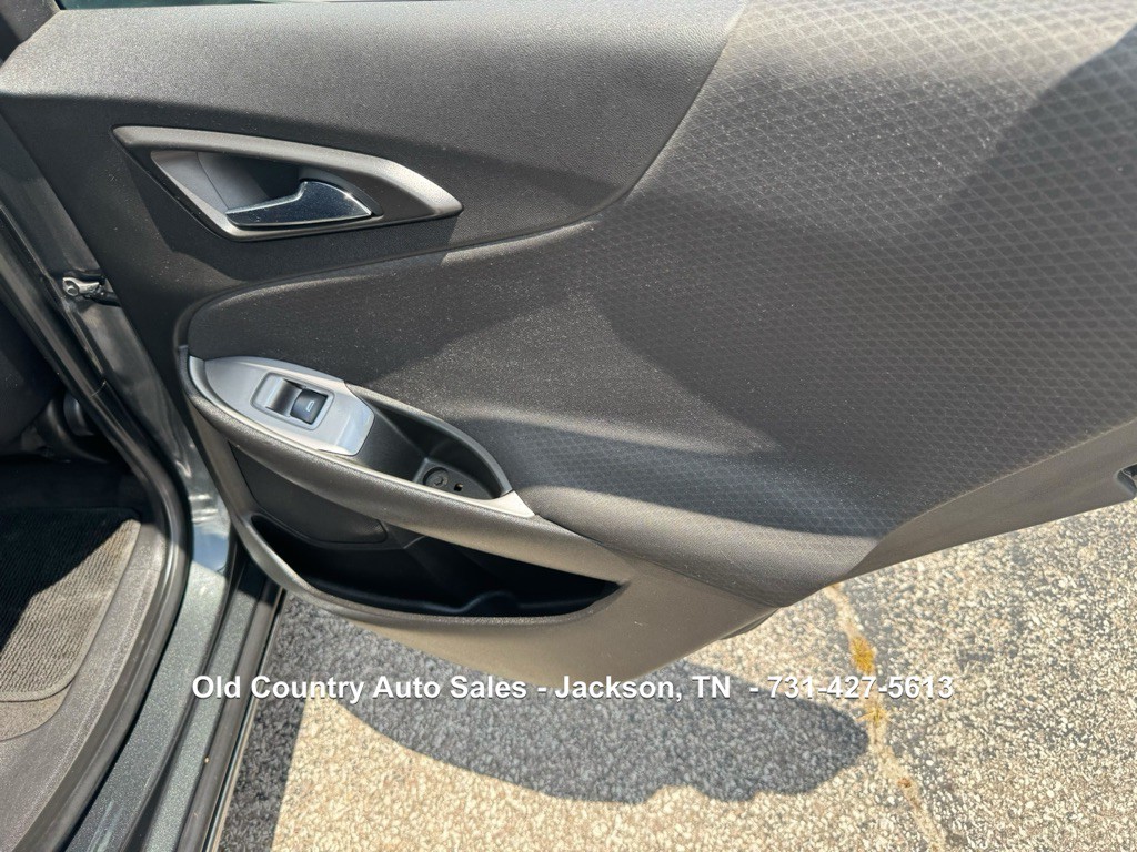 2018 Chevrolet Malibu Image 14