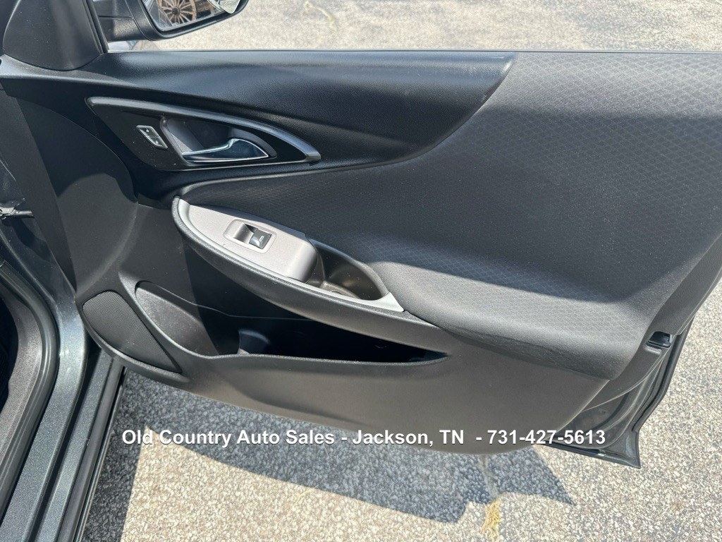2018 Chevrolet Malibu Image 15