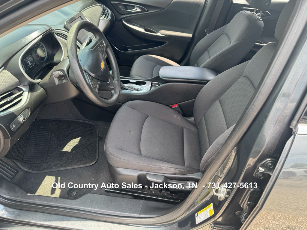 2018 Chevrolet Malibu Image 17