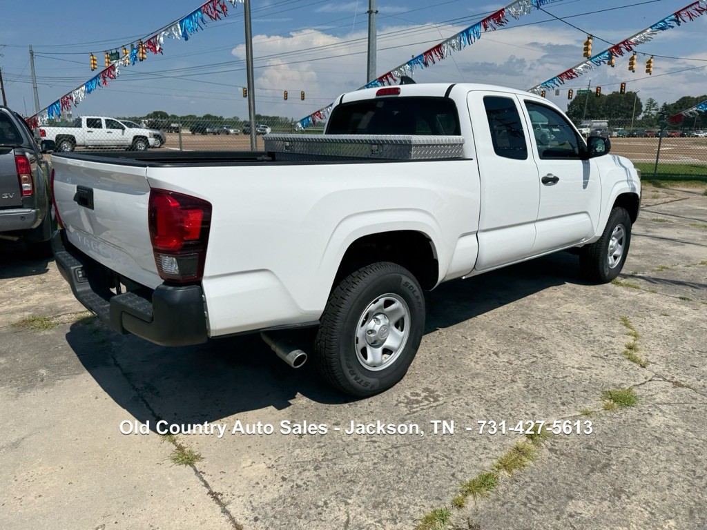 2020 Toyota Tacoma Image 6