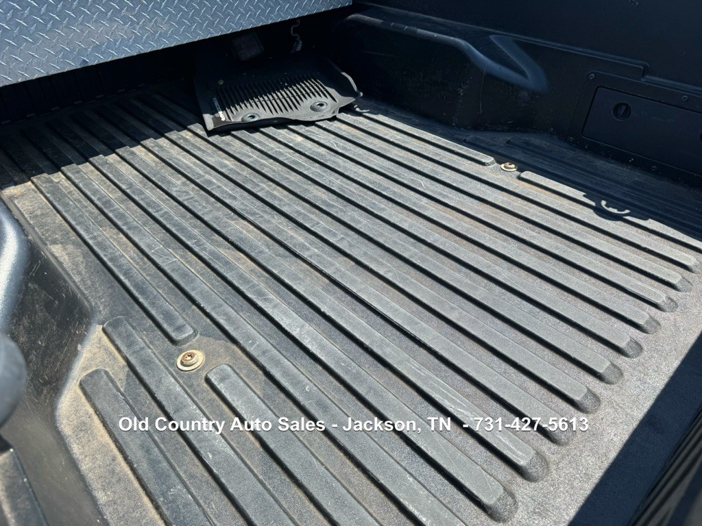 2020 Toyota Tacoma Image 9