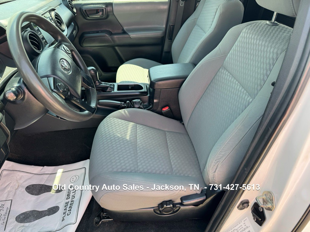 2020 Toyota Tacoma Image 12