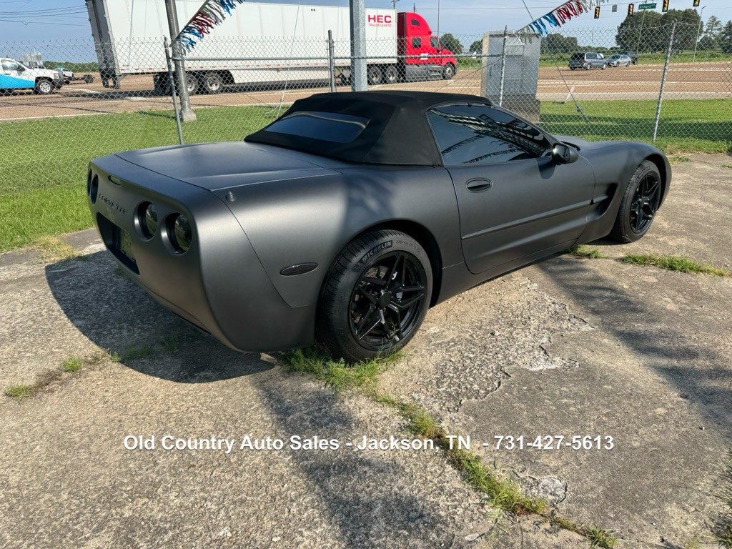2003 Chevrolet Corvette Image 6