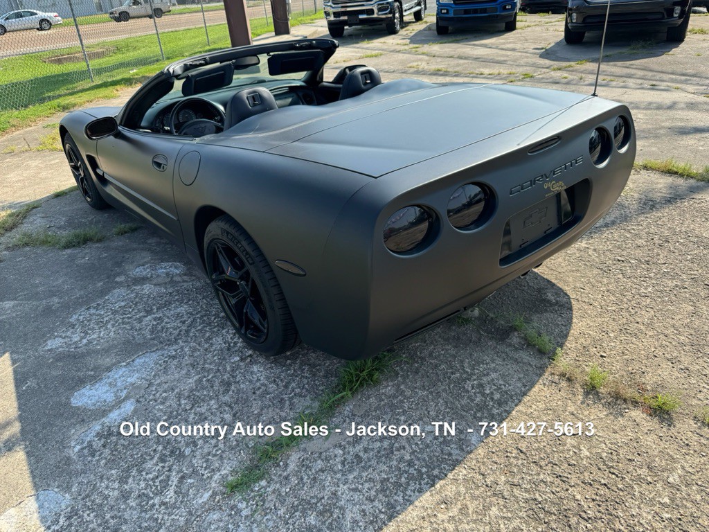 2003 Chevrolet Corvette Image 24