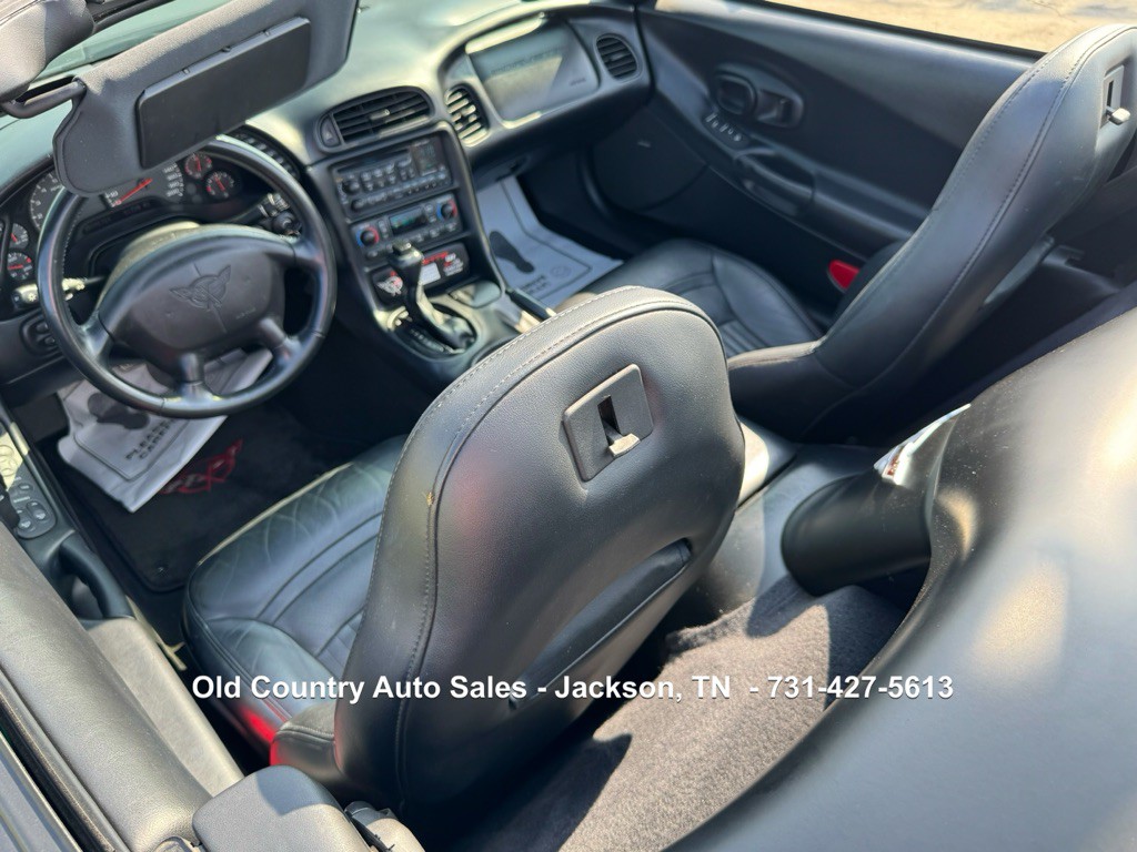 2003 Chevrolet Corvette Image 28