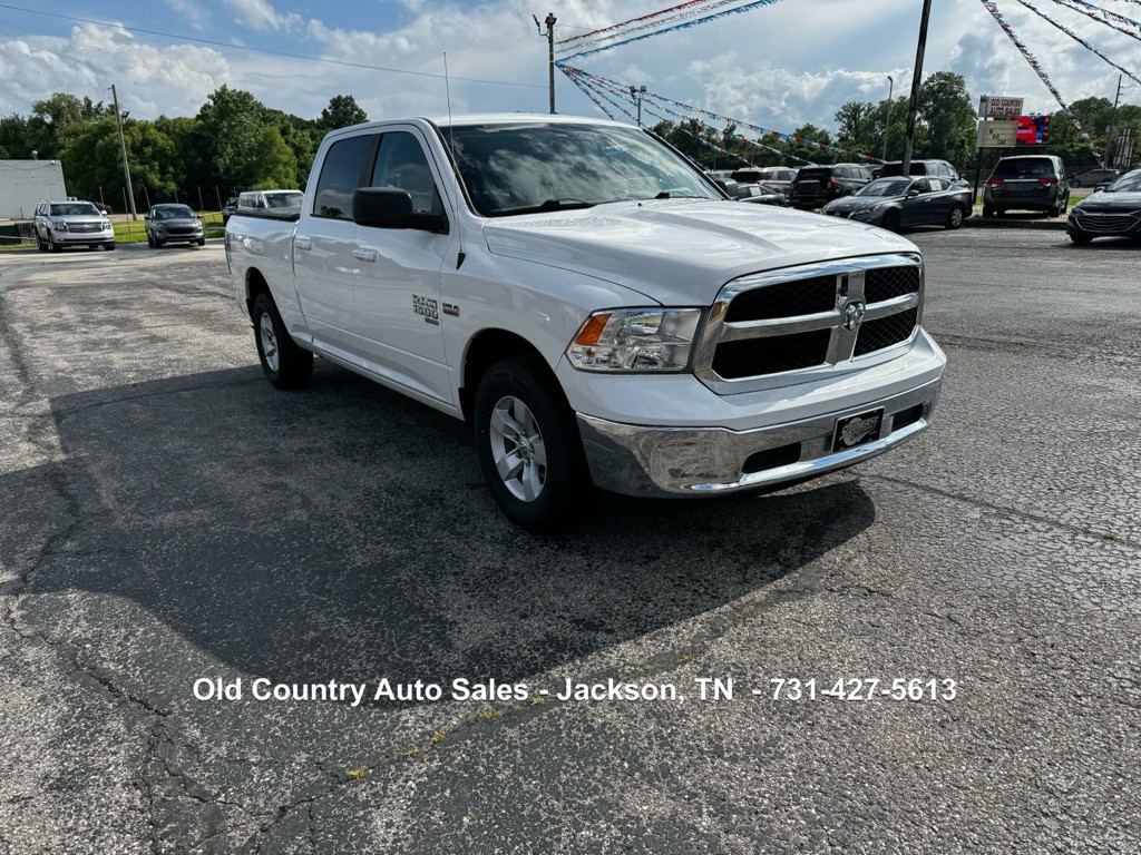 2019 RAM 1500 Image 3