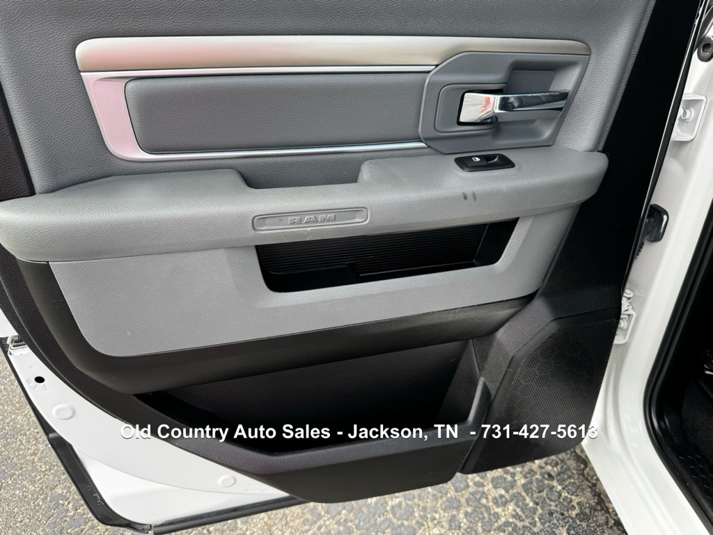 2019 RAM 1500 Image 24