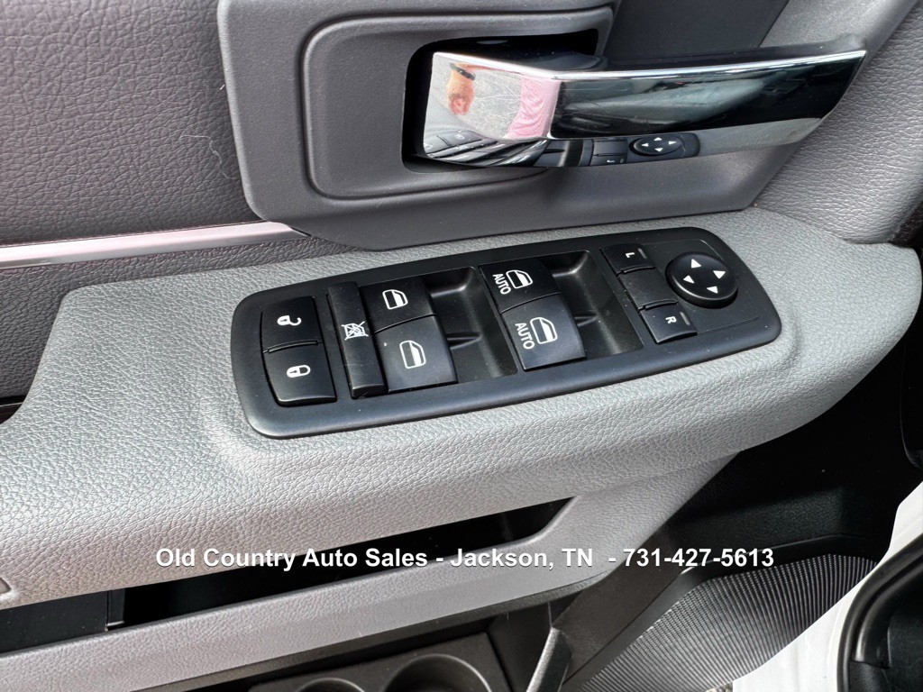 2019 RAM 1500 Image 31
