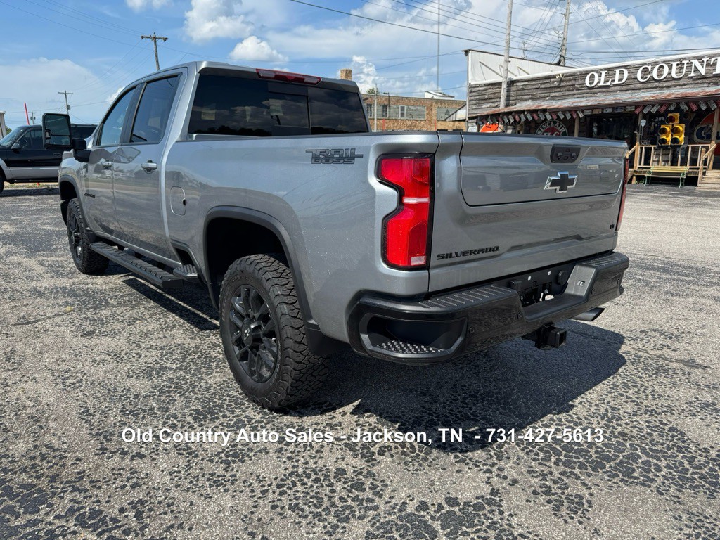 2025 Chevrolet Silverado 1500 Image 8