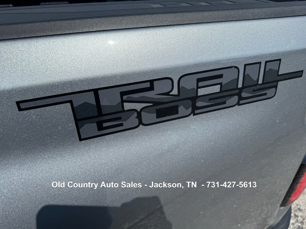 2025 Chevrolet Silverado 1500 Image 12