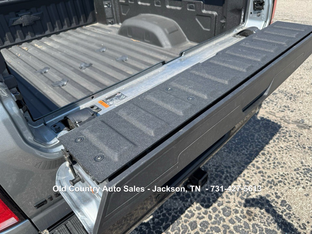 2025 Chevrolet Silverado 1500 Image 18
