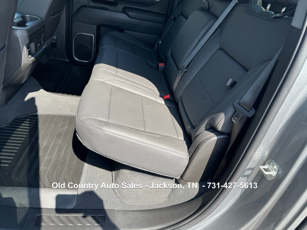 2025 Chevrolet Silverado 1500 Image 38