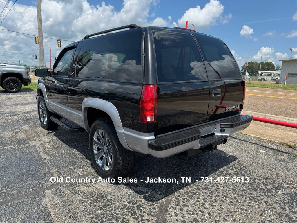 1997 Chevrolet Tahoe Image 6