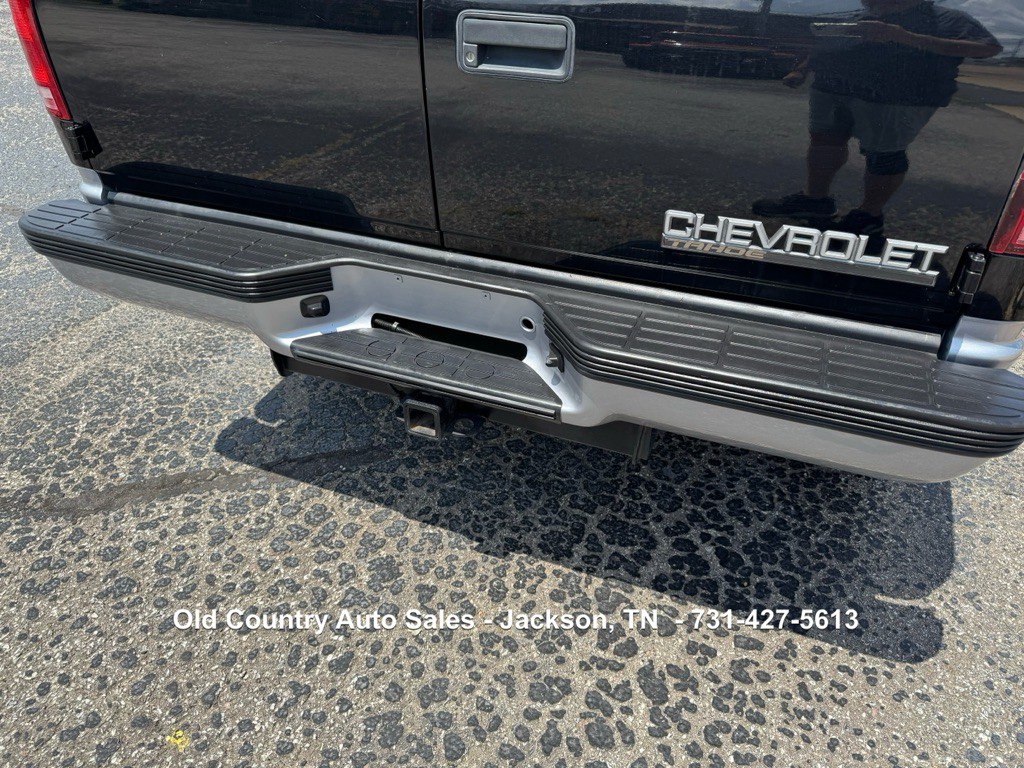 1997 Chevrolet Tahoe Image 9