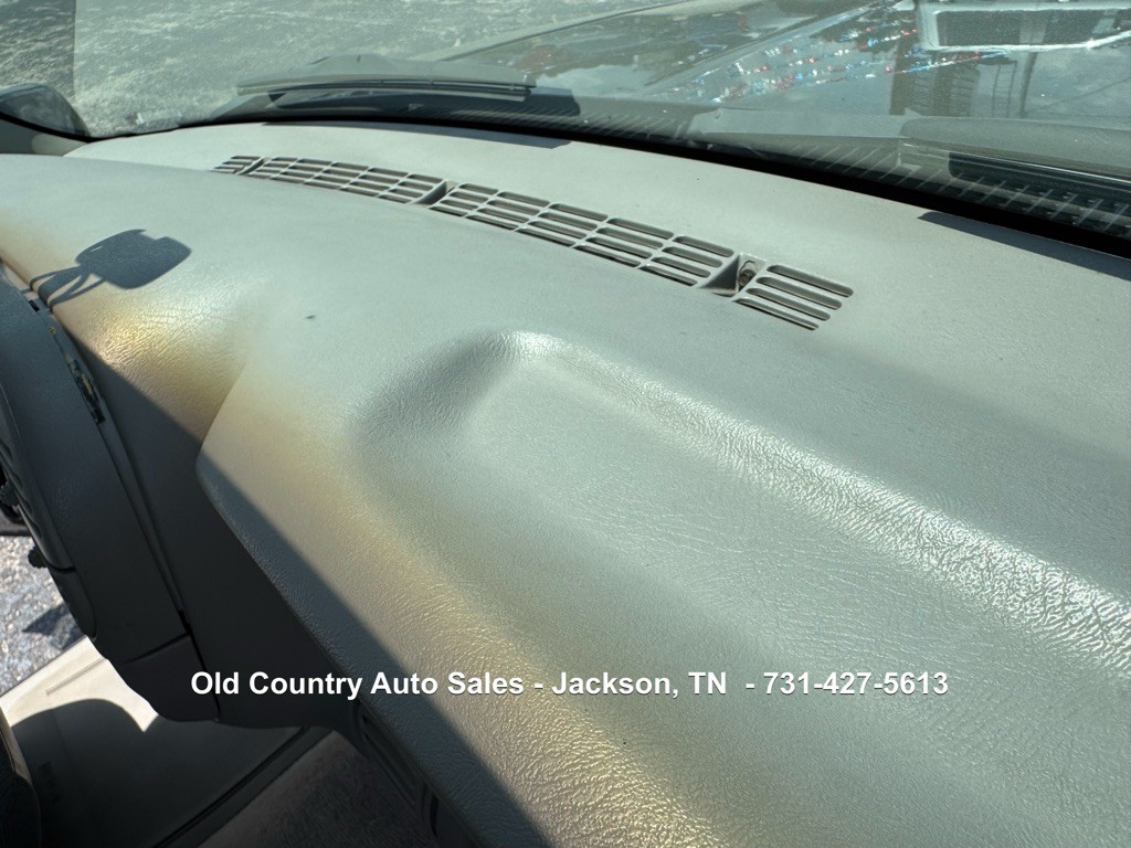 1997 Chevrolet Tahoe Image 43