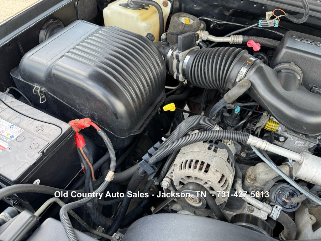 1997 Chevrolet Tahoe Image 66