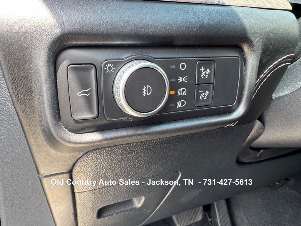 2020 Ford Explorer Image 35