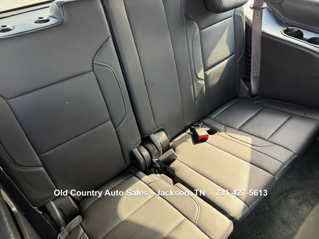 2015 Chevrolet Tahoe Image 12