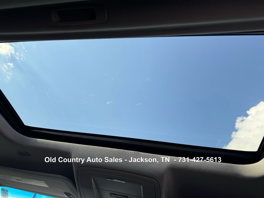 2015 Chevrolet Tahoe Image 17