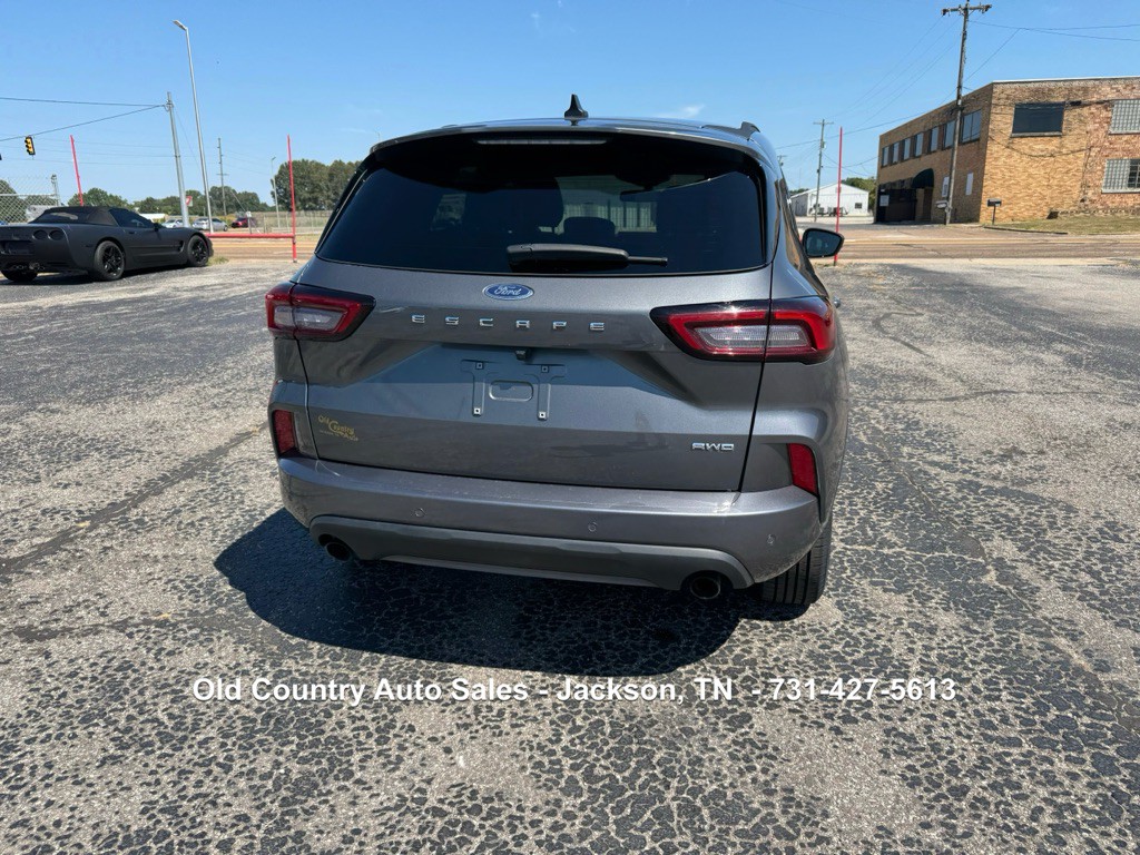 2023 Ford Escape Image 7