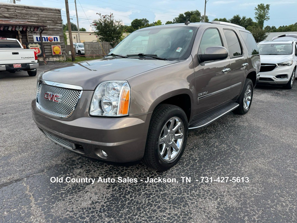2013 GMC Yukon Image 2