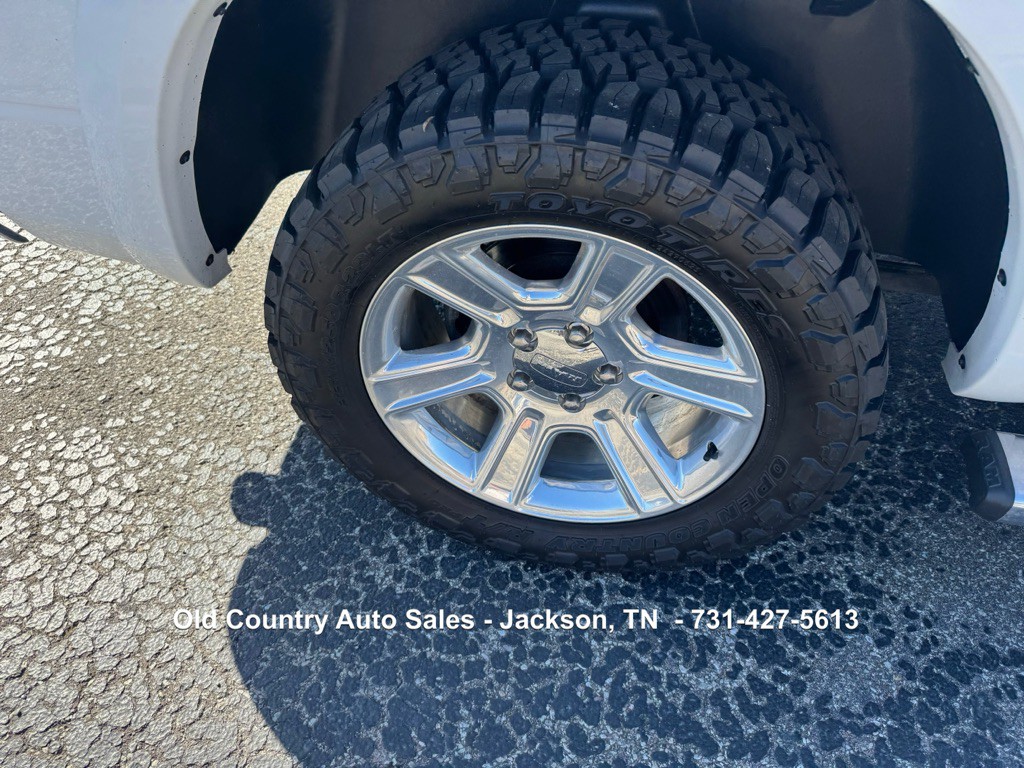 2016 RAM 1500 Image 17