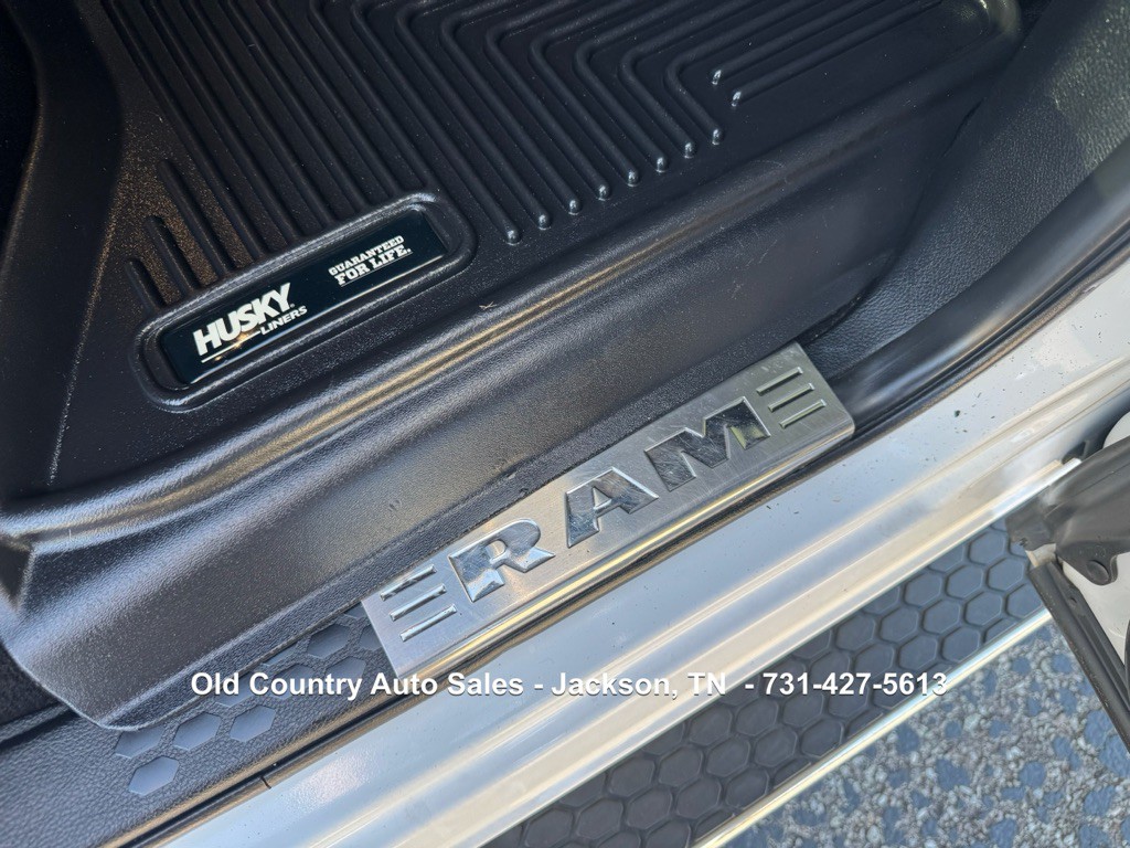 2016 RAM 1500 Image 22