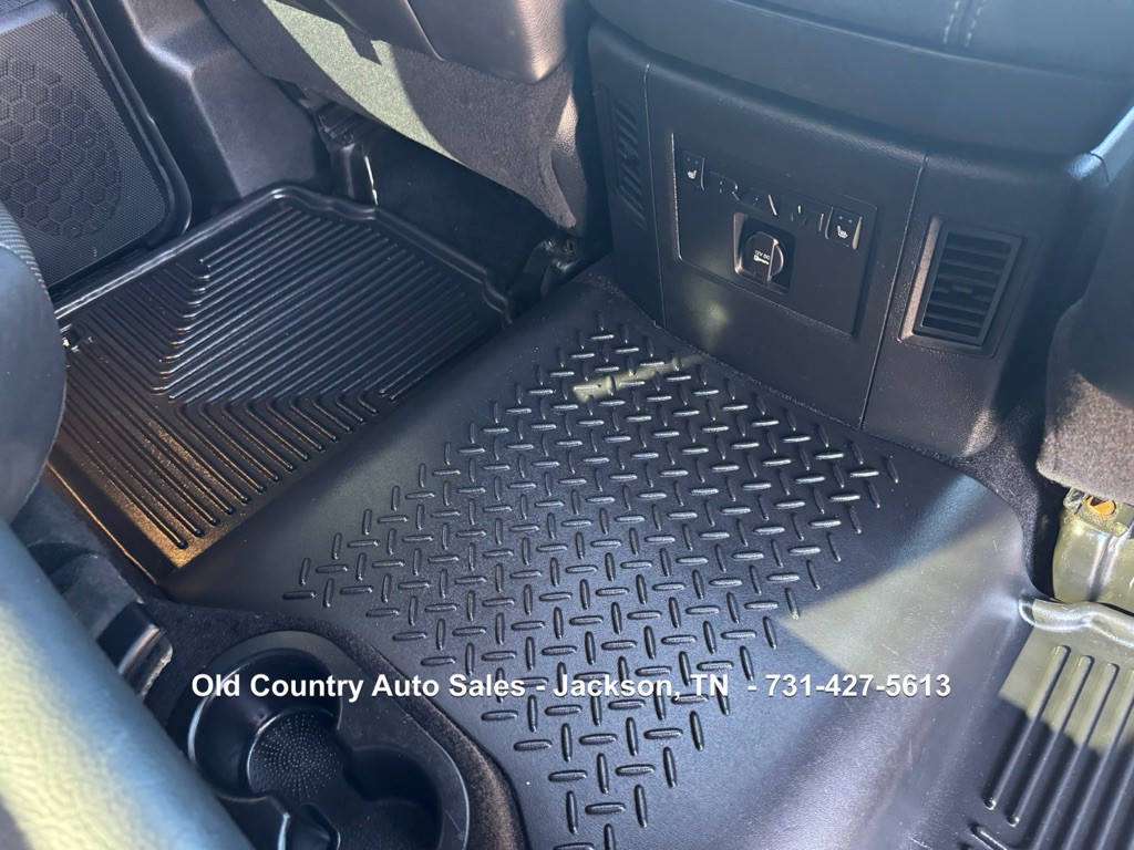 2016 RAM 1500 Image 24