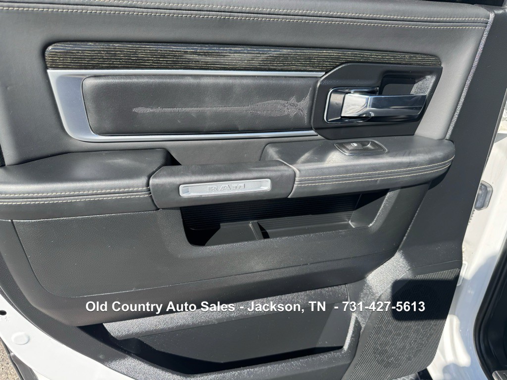 2016 RAM 1500 Image 32