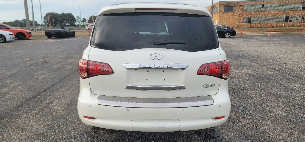 2015 INFINITI QX80 Image 6