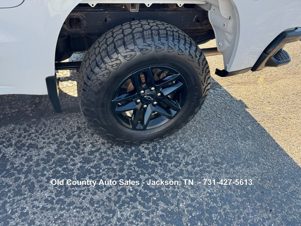 2023 Chevrolet Silverado 1500 Image 12