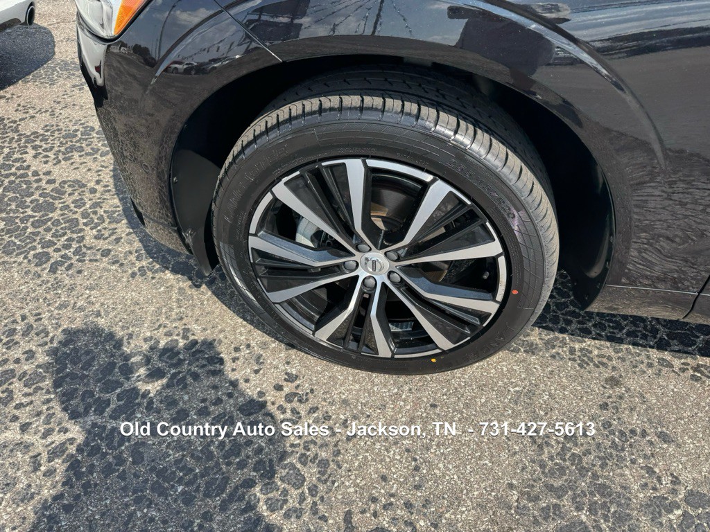 2024 Volvo XC60 Image 13