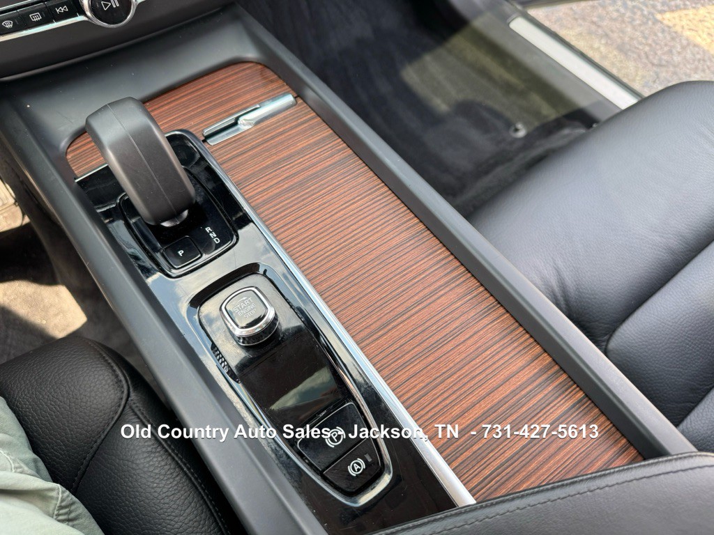 2024 Volvo XC60 Image 38