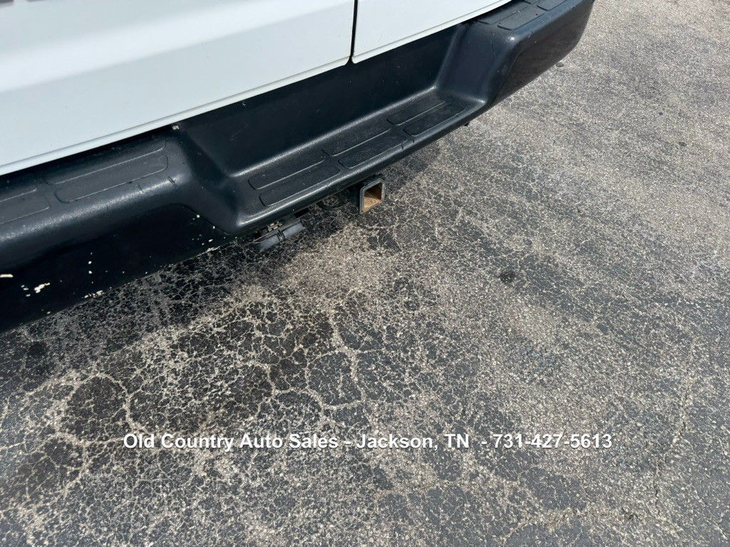 2020 GMC Savana Image 9