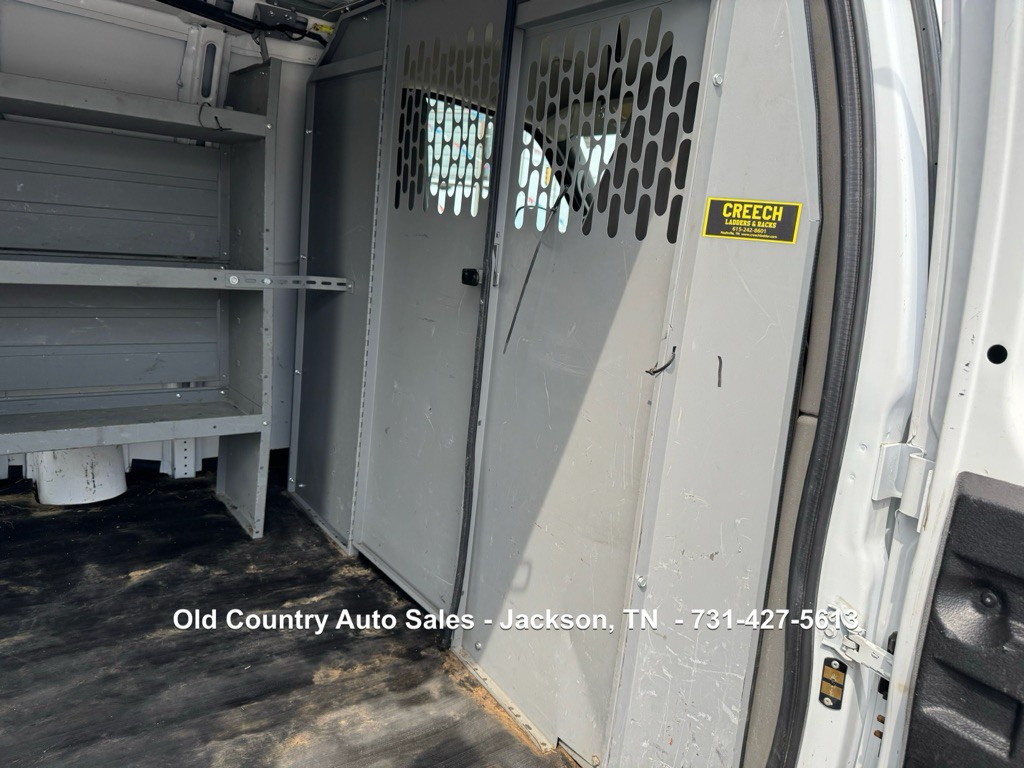 2020 GMC Savana Image 13