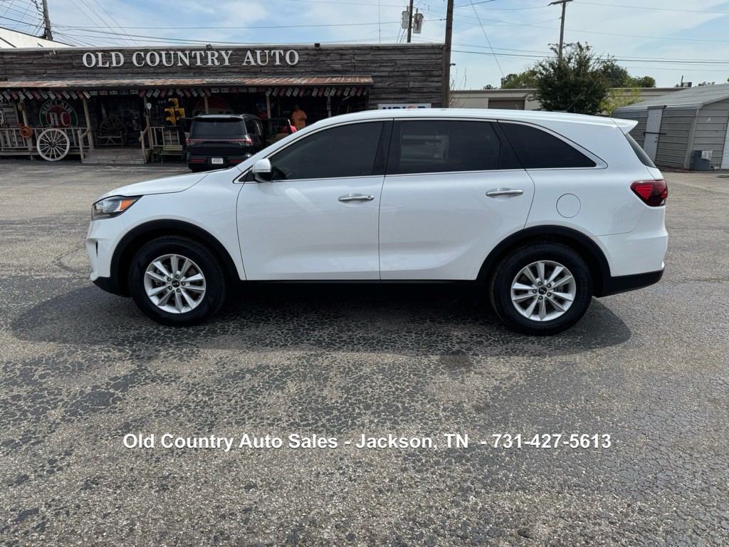 2020 Kia Sorento Image 1