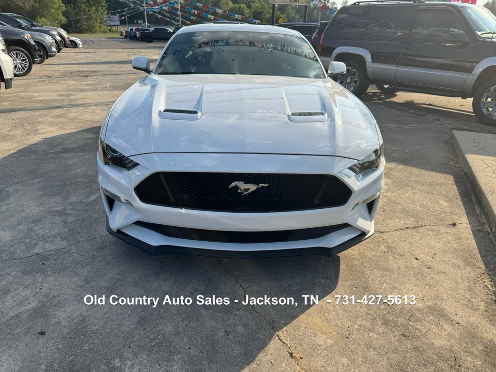 2021 Ford Mustang Image 3