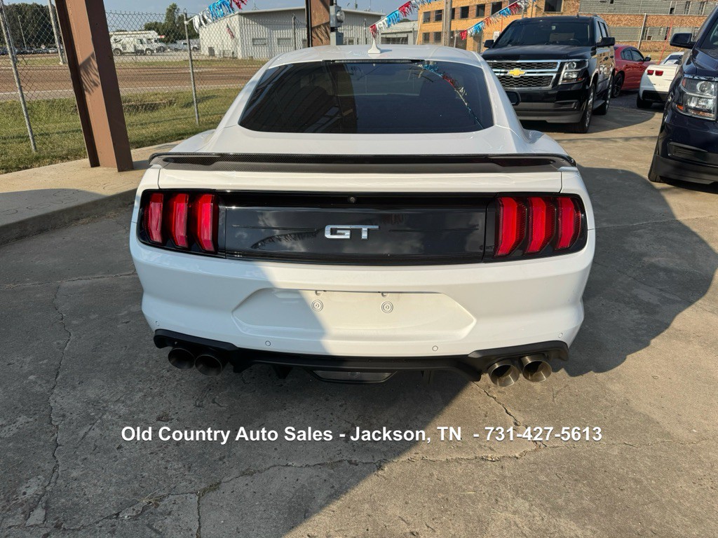 2021 Ford Mustang Image 7