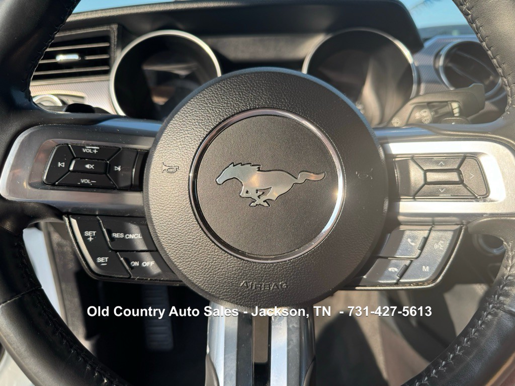 2021 Ford Mustang Image 21