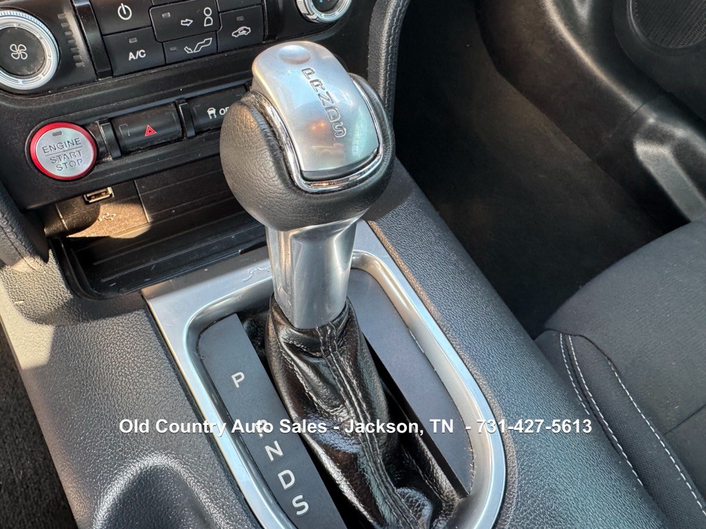 2021 Ford Mustang Image 26