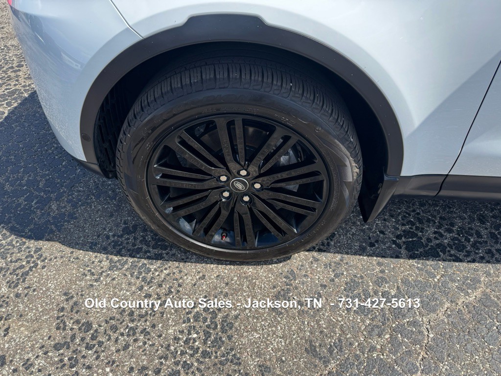 2019 Land Rover Discovery Image 14