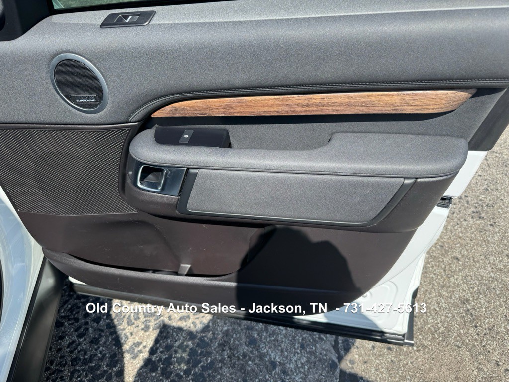 2019 Land Rover Discovery Image 33