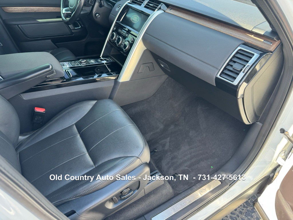 2019 Land Rover Discovery Image 35
