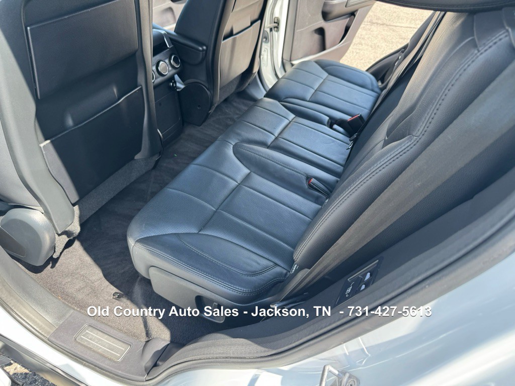 2019 Land Rover Discovery Image 39