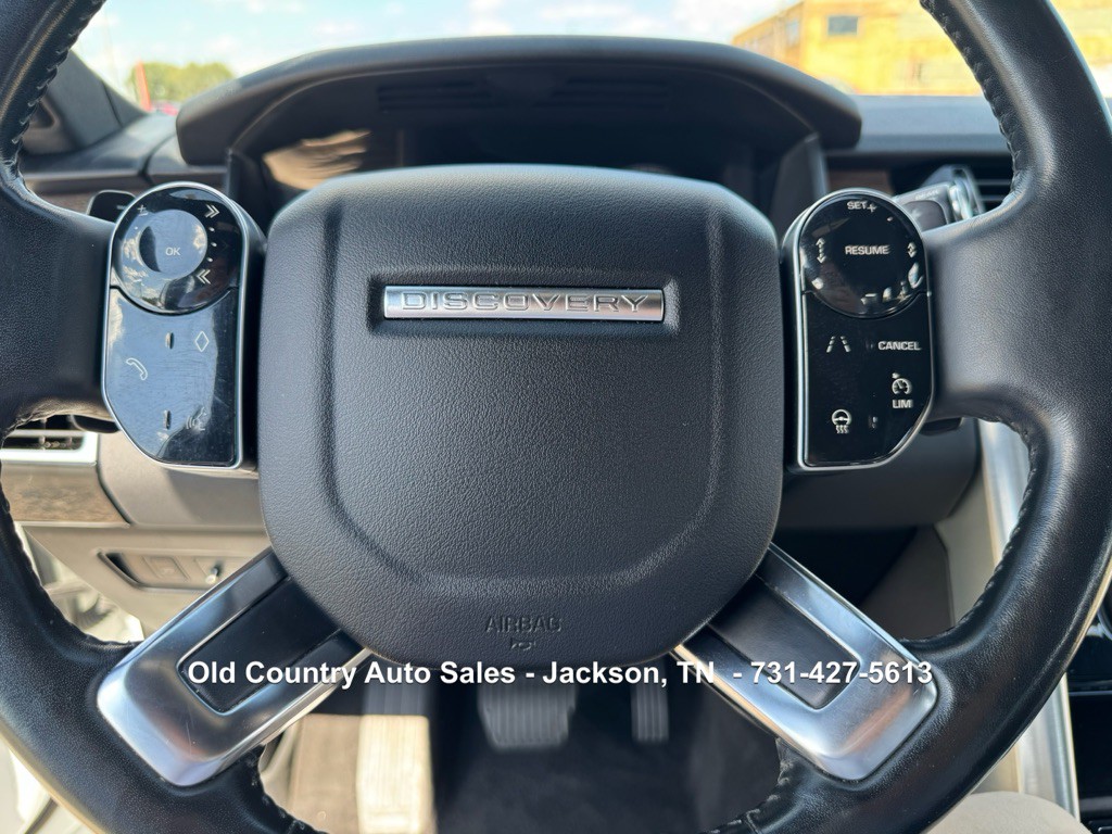 2019 Land Rover Discovery Image 44