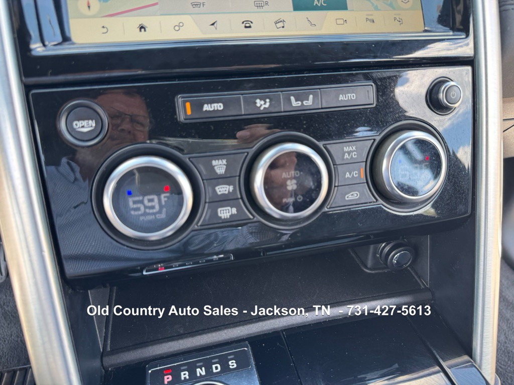 2019 Land Rover Discovery Image 61