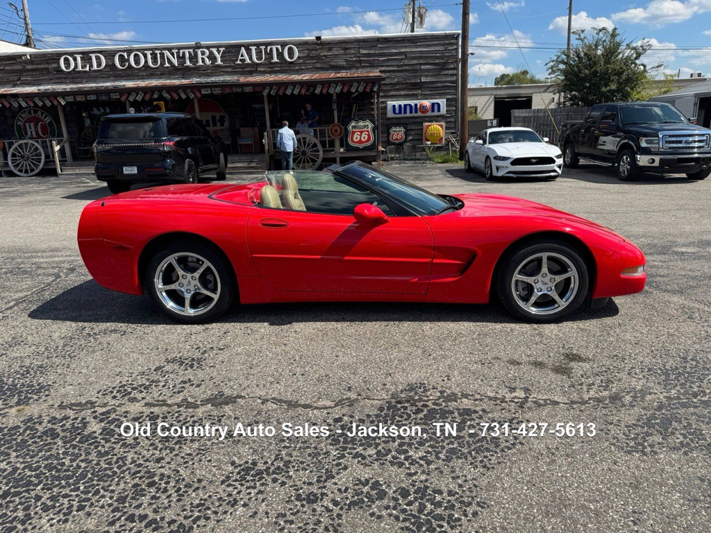 2001 Chevrolet Corvette Image 1